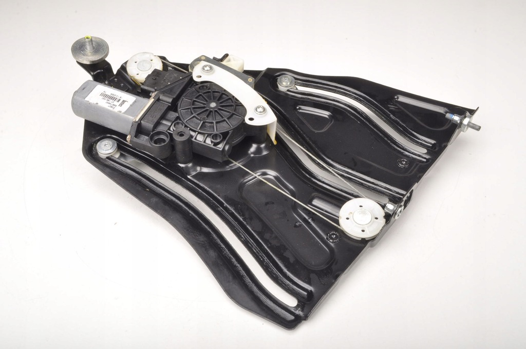 фото №6, California механизм стекло левый задняя 69875800 09r