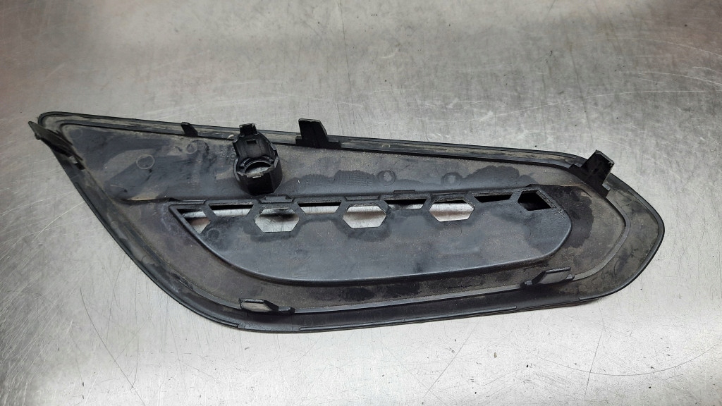 фото №7, Решітка решітка радіатора бампера ліва 31294131 volvo s60 v60