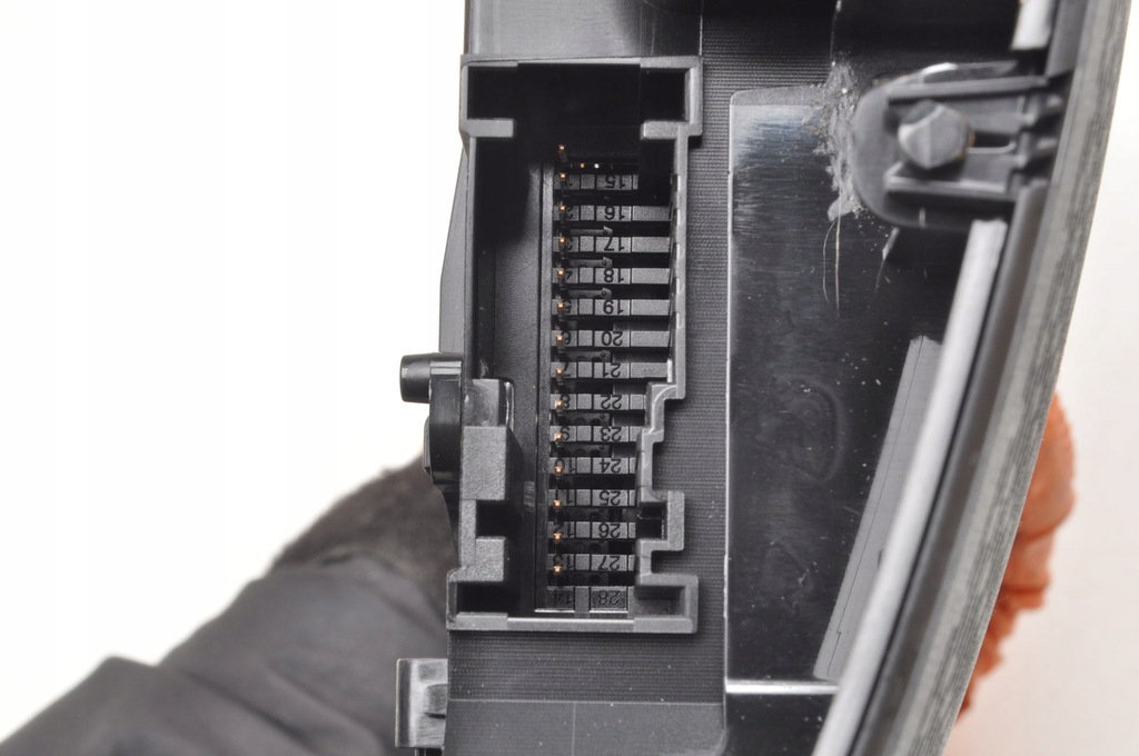 фото №8, Mercedes w177 освещение лампа кабины салона a0009001921