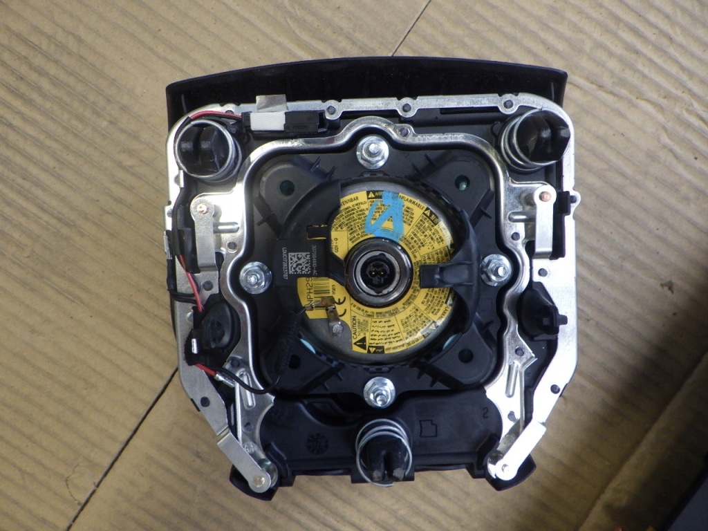 фото №8, Консоль приборная панель подушки безопасности ремни discovery sport l550