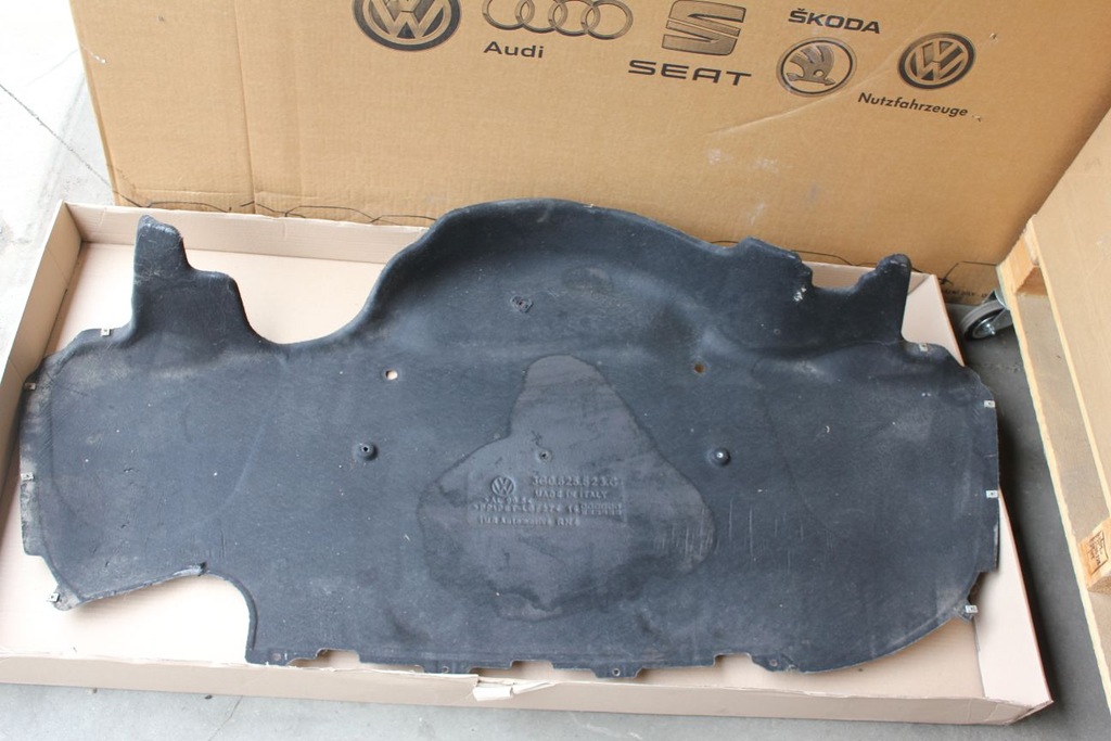 фото №1, Защита подвеска задняя vw atlas cross sport 3g0825523g