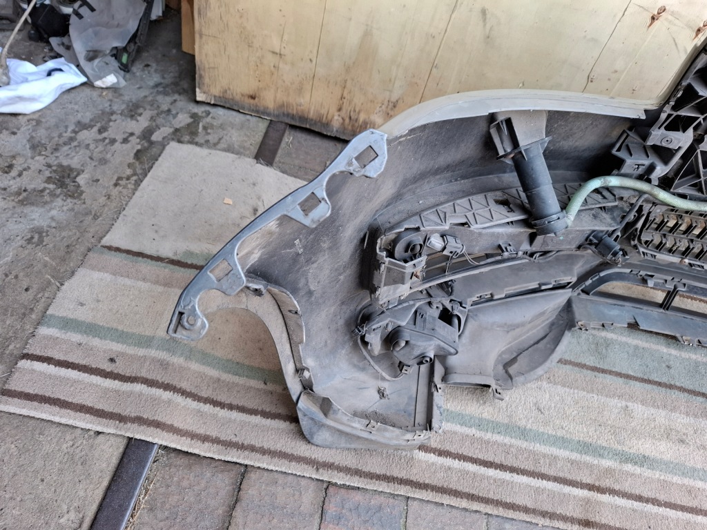 Audi q7 2006-2010. бампер перед kompletny s-line 4l0807437d lx7u Киев