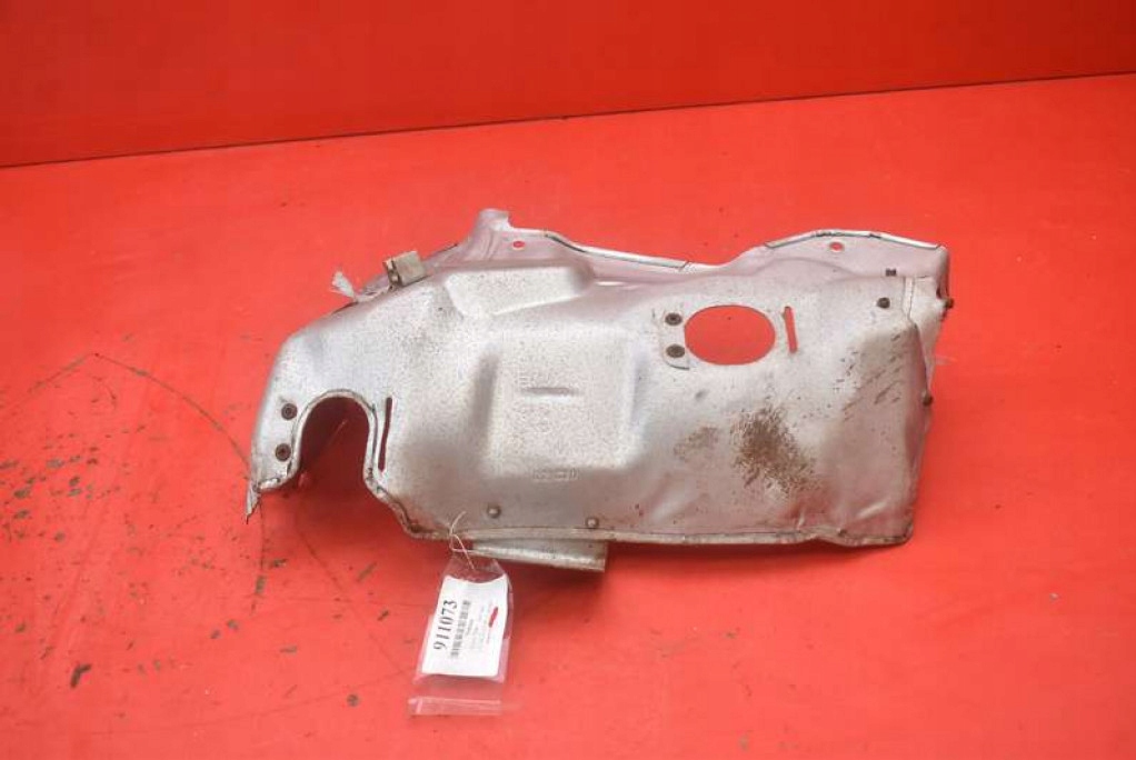 Накладка теплова турбонагнітача 8697971 bmw f44 gran купе 2.0ix 306 km в Україні