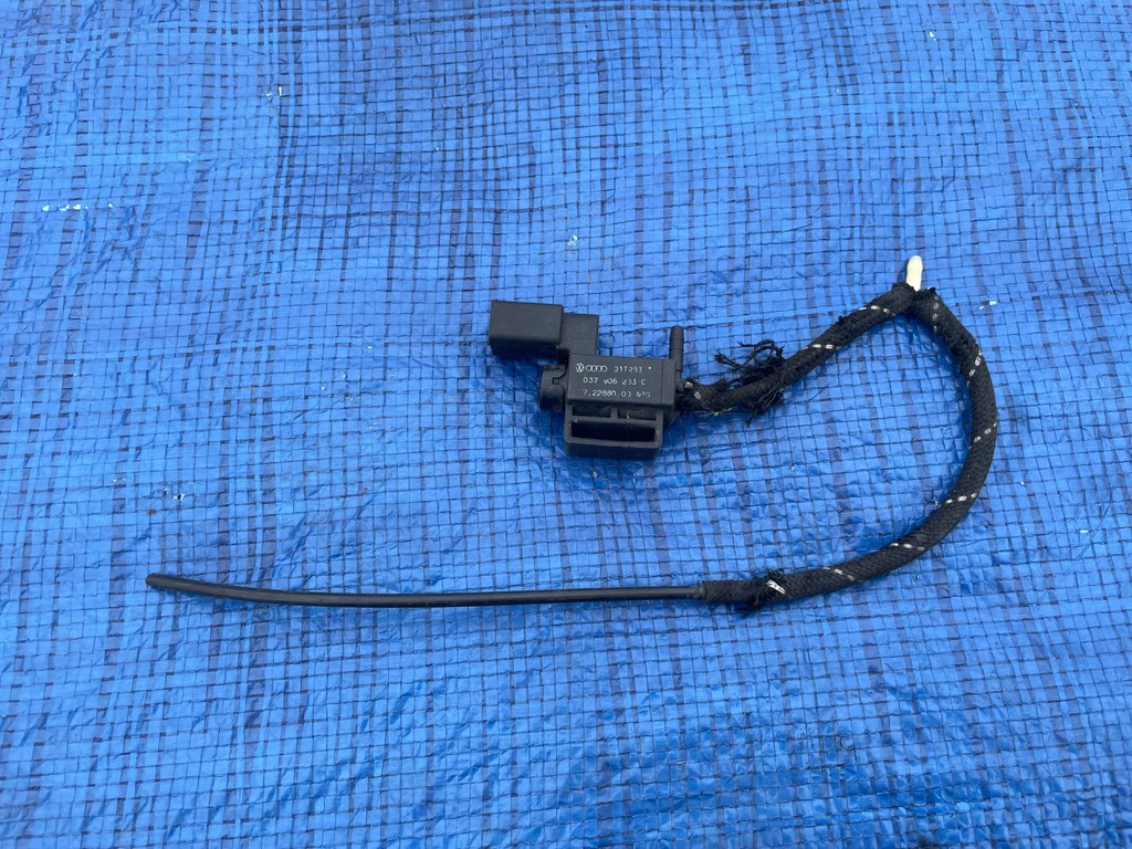 фото №1, Audi vw клапан вакуумa 037906283c