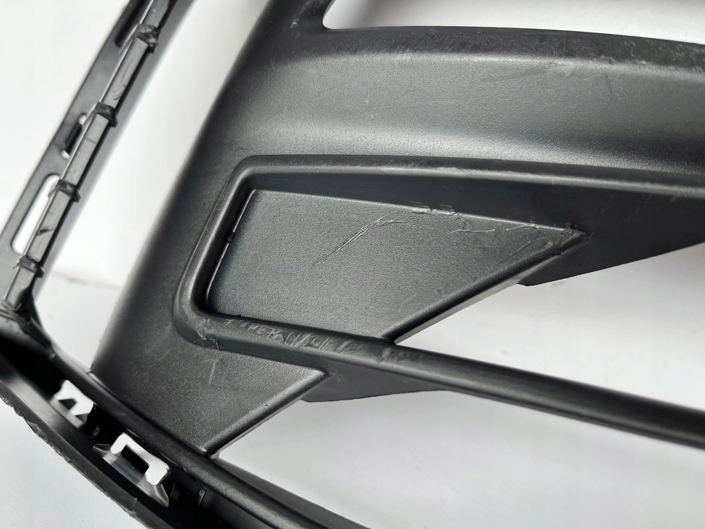 фото №13, Bmw 1 f40 решётка w бампер левая правая