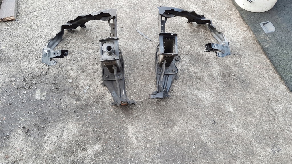 фото №11, Mercedes w211 панель фары лампы левый правый кронштейн кронштейн