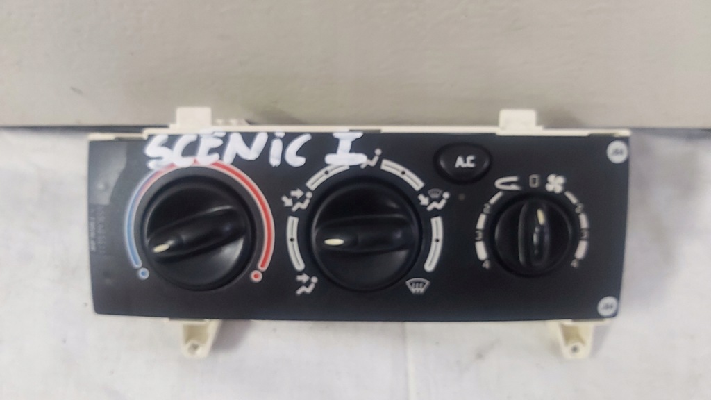 фото №1, Renault scenic i 1.6 16v панель обдув