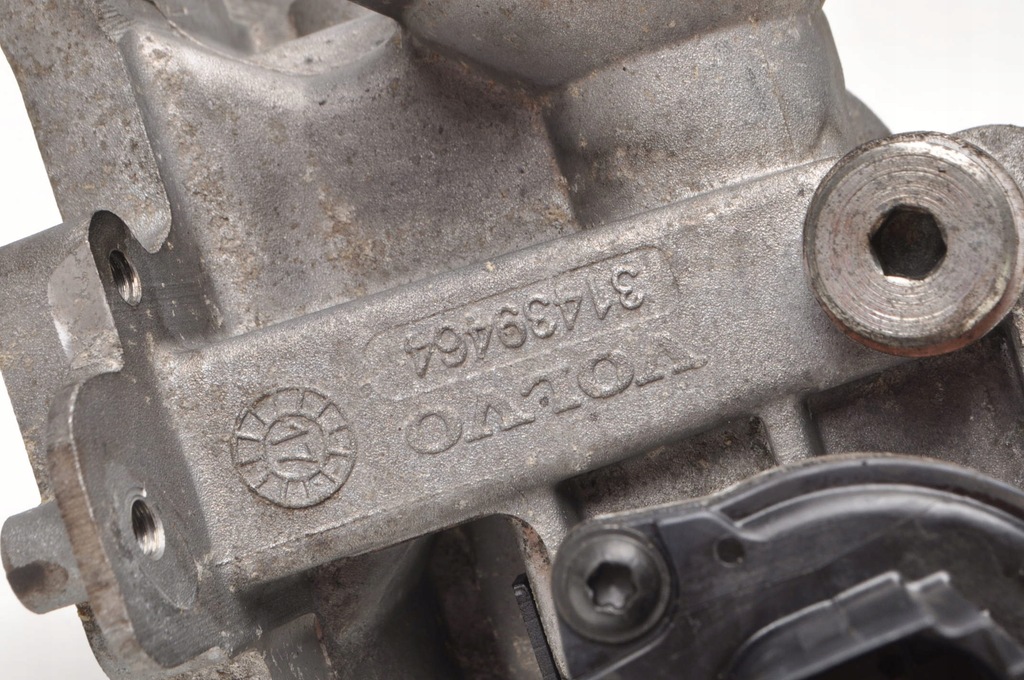 фото №8, Volvo xc90 ii xc60 s90 v90 d5 клапан egr 31439464