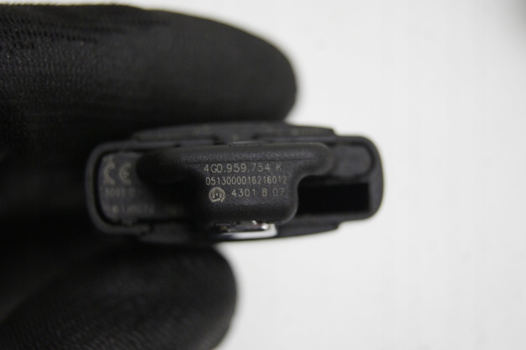 фото №5, Ключ pilot audi a6 c7 sedan s-line