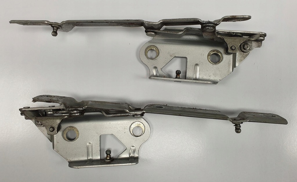 фото №1, Петлі кришки задня chrysler sebring i cabrio пара