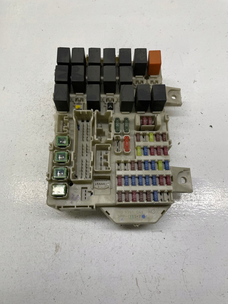 Купить Модуль коробка предохранителей smart a4545400024