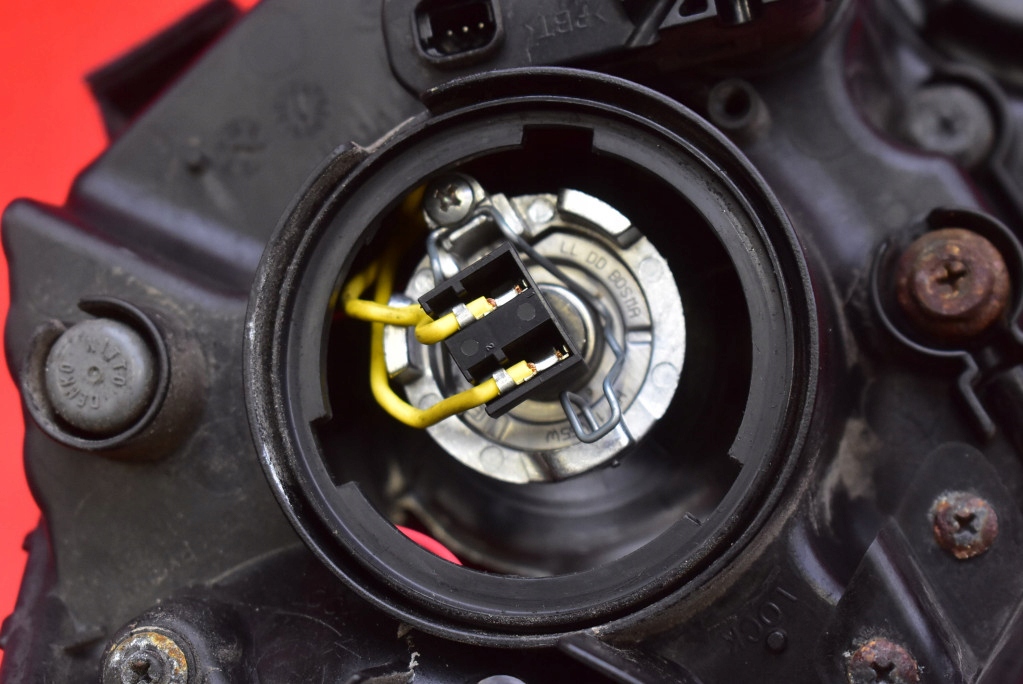 фото №8, Фара правий лампа перед eu 92102-2y hyundai ix35 09-13