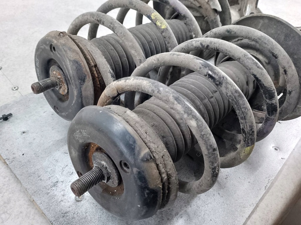 фото №8, Амортизаторы перед комплект citroen berlingo ii 22-226716 22-226723 1.6 hdi