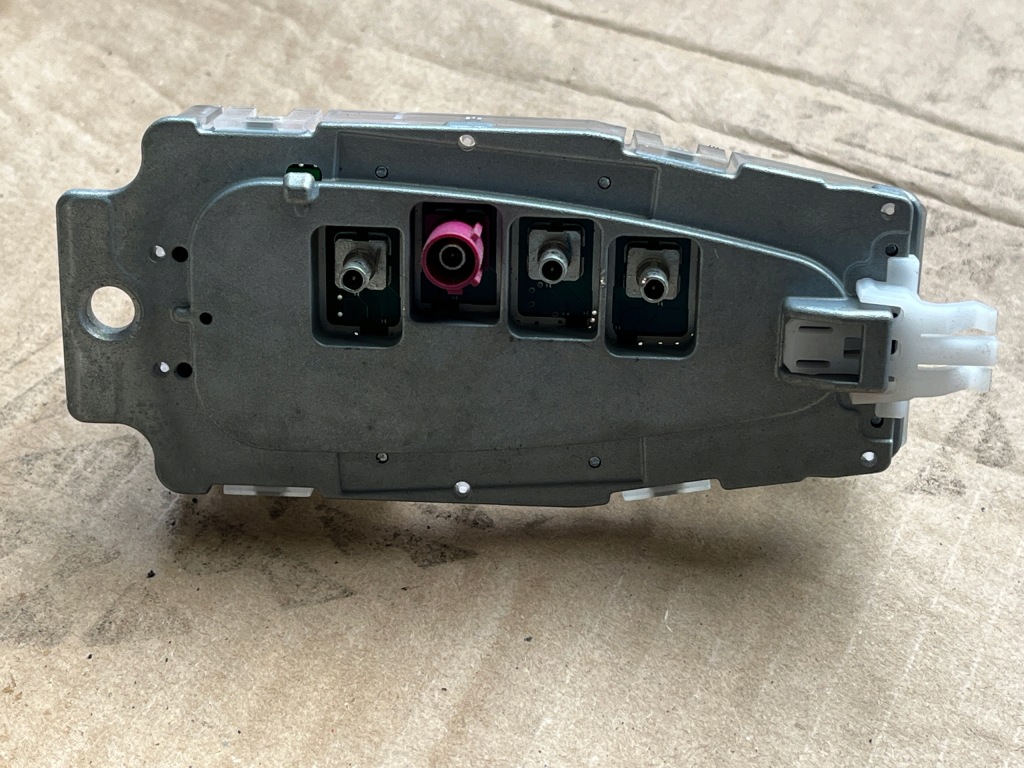 95 bmw f15 f16 f20 f31 f85 f86 f45 f46 rekin плавник защита антенны 9227775 Недорого