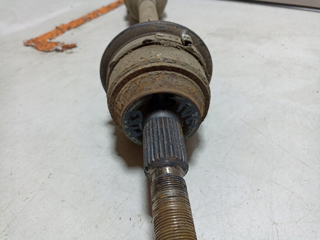 фото №3, Ford focus mk3 приводной вал левая 1.5 tdci