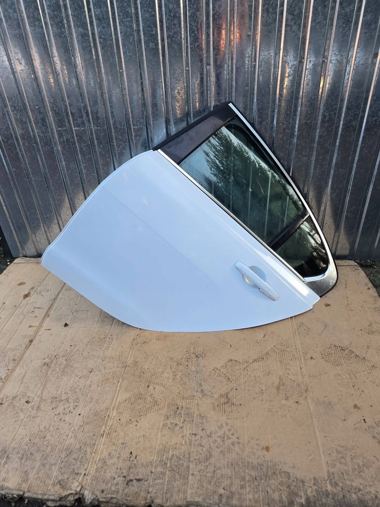 фото №1, Двері ліва задні jaguar xe повний колір ner polaris white