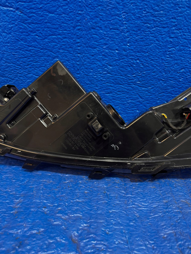 фото №7, Лампа комплектная передняя правая drl led citroen c5 aircross 9818005080