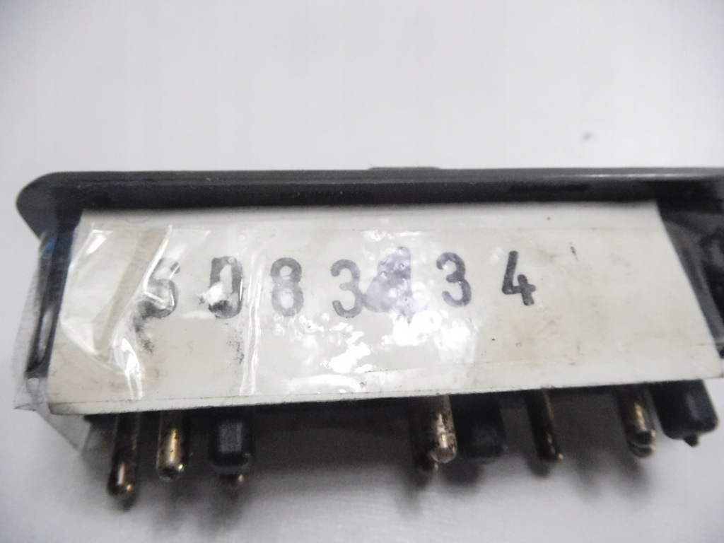 Переключатель ford granada mk2 mk3 оригинальный номер 6083434 с Разборки