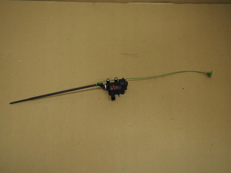 фото №1, Амортизатор крышка заливная горловина топлива bmw x5 e70 6985882