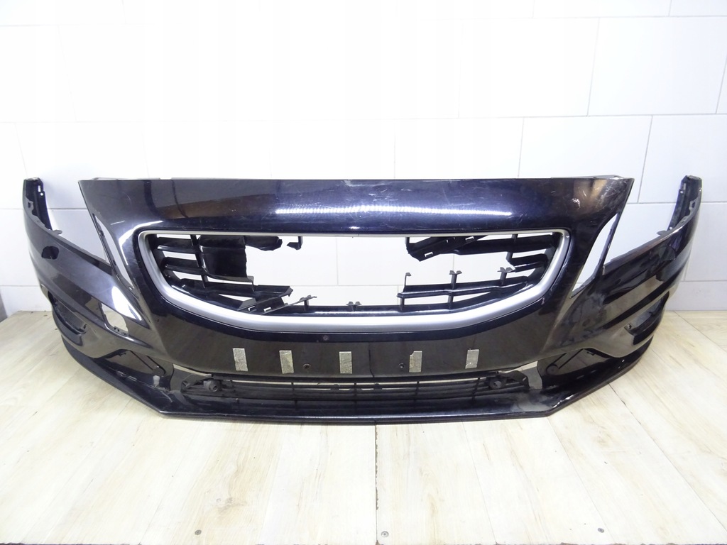 фото №1, Бампер перед передний volvo v60 i s60 ii r-design 31290975