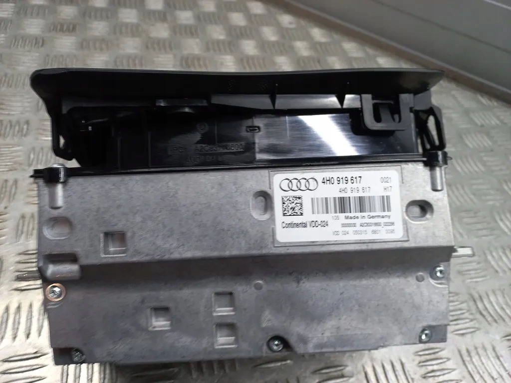 фото №8, Audi a8 s8 d4 4h 4h0919617 інше