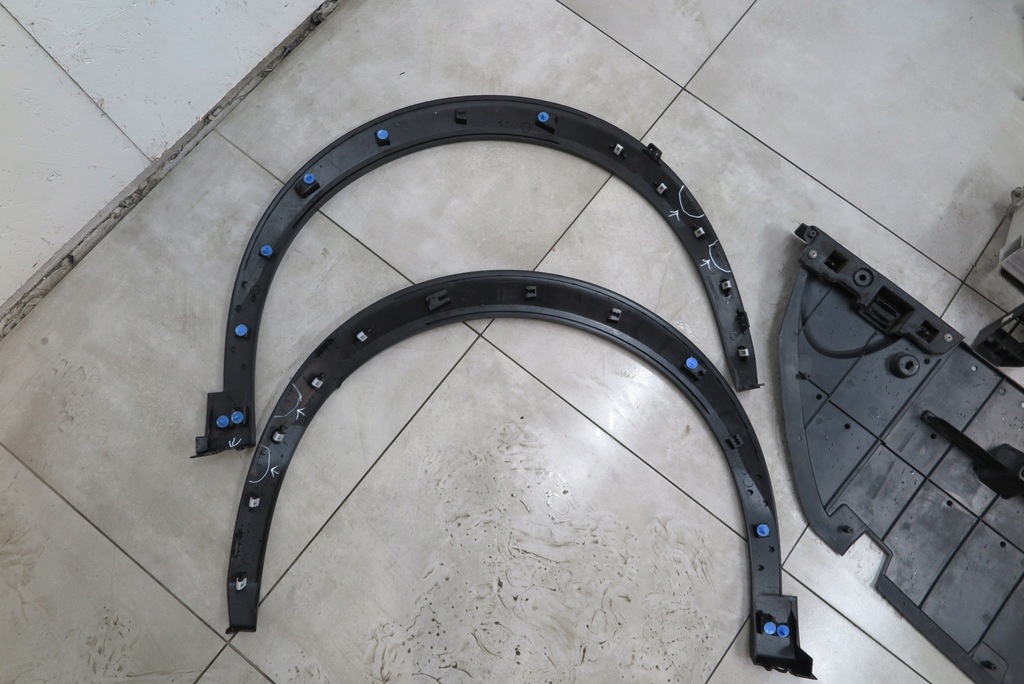 фото №5, Peugeot 2008 ii 2 перед капот бампер лампи крила радіатор