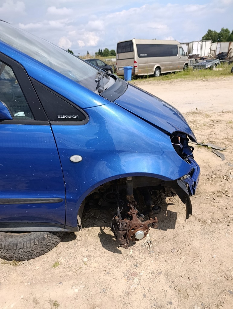 Купити Крила перед передній правий mercedes w168