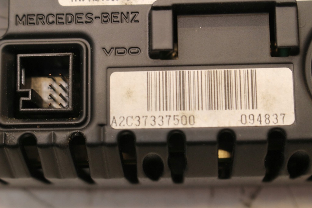 фото №5, Дисплей 2469001206 mercedes w176