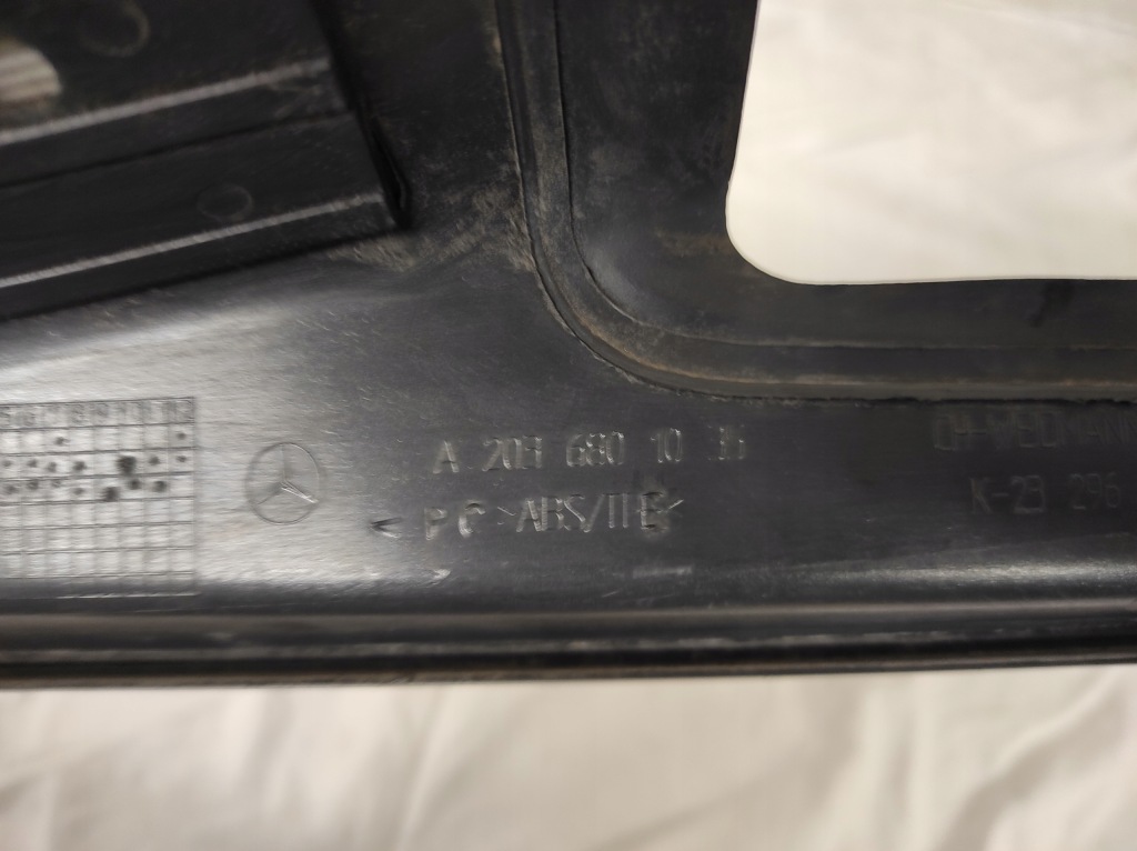 фото №14, Mercedes w203 молдинг порог правый задняя a2036801035