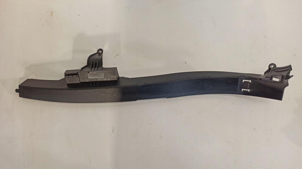 фото №1, Mercedes w213 захист стійка права a2136901425