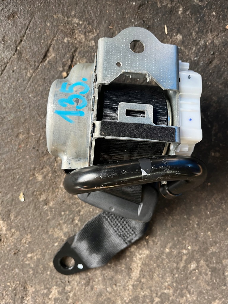 фото №3, 135 alfa romeo giulia pas безпеки задня правий