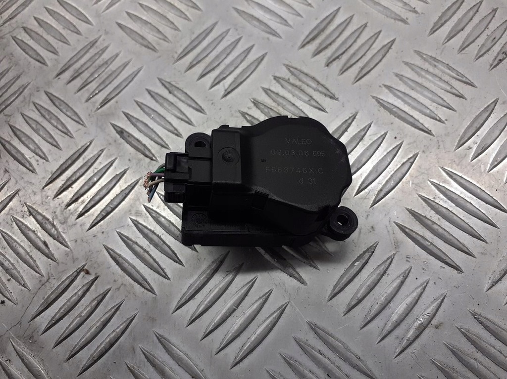 фото №1, Моторчик крышка отопителя renault megane ii