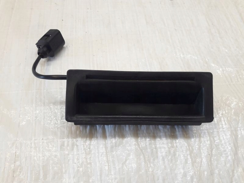 фото №4, Porsche cayenne 3.2 кнопка открывания крышки