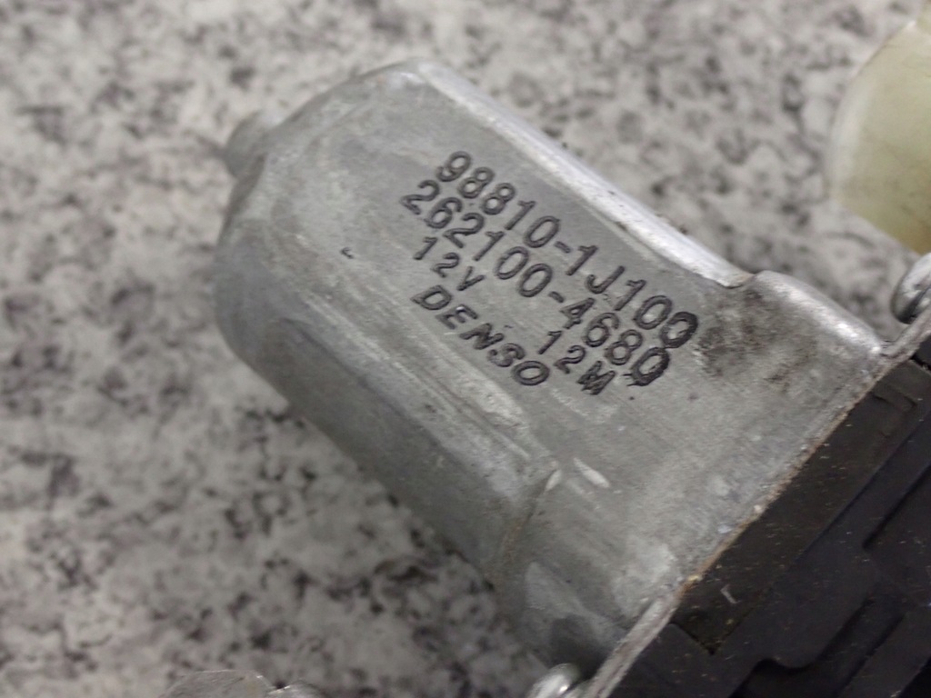 фото №5, Hyundai i20 08-12 5d подъемник стекло передний левый