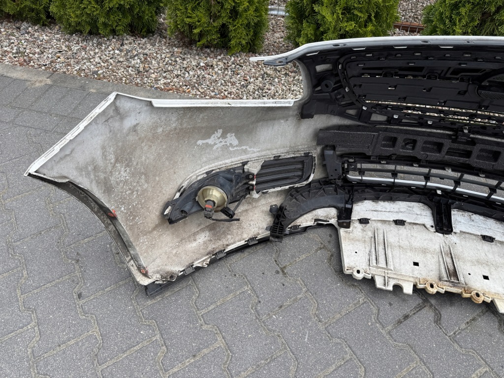 Бампер перед передний opel insignia a противотуманная фара 13288286 с Разборки