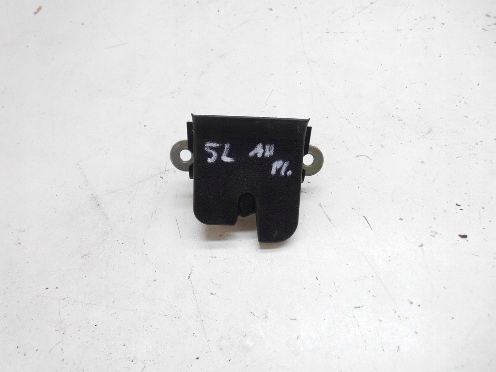 фото №12, Замок задній кришки skoda yeti 2009-2010 5l6827505b