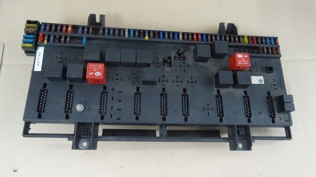 фото №1, Daf 75cf коробка предохранителей