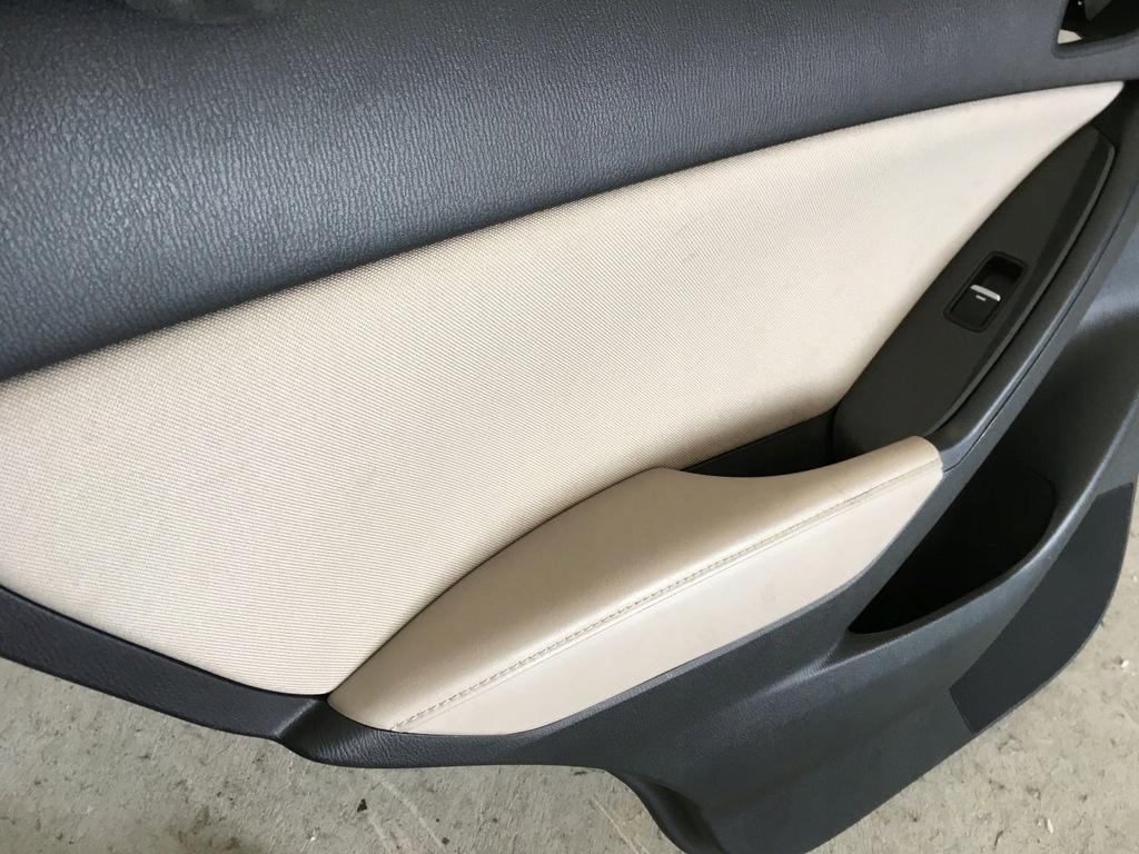 фото №4, Mazda cx5 13-17 обшивка двері лівий правий задня