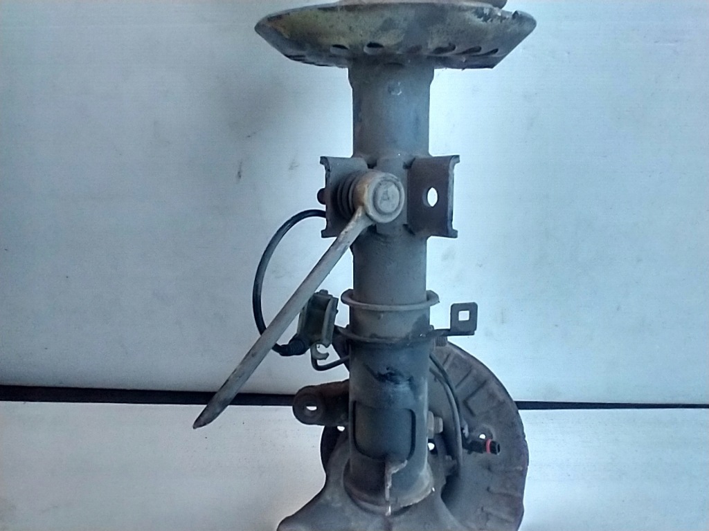 Купить Амортизационная стойка амортизатор mercedes viano левый a6393206613