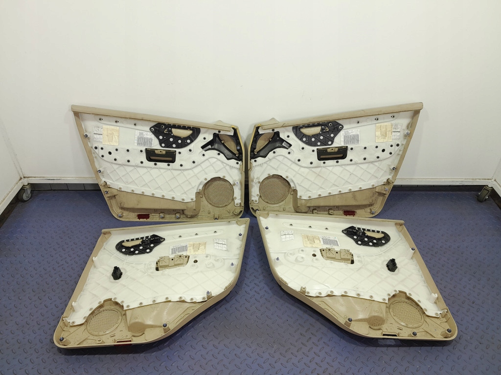 фото №15, Mercedes b w245 lift сиденья заднее сиденье baczki комплект кожа eu