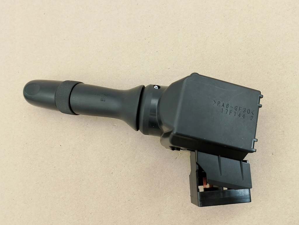 фото №6, Toyota avensis t27 t29 перемикач двірник важіль j07