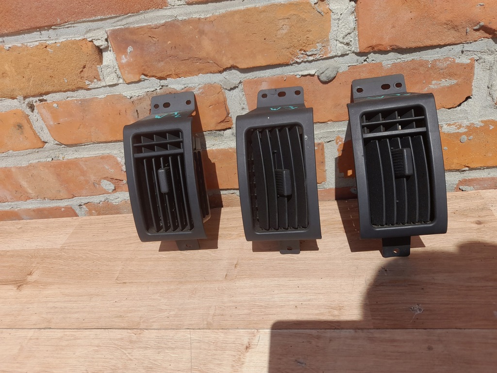 фото №1, Jeep grand cherokee wj 99-04 решётка обдув