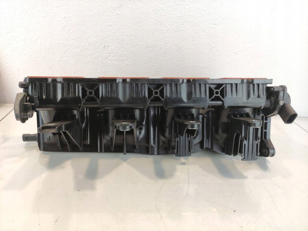 фото №9, Audi a8 d4 коллектор всасывающий 079133109bf