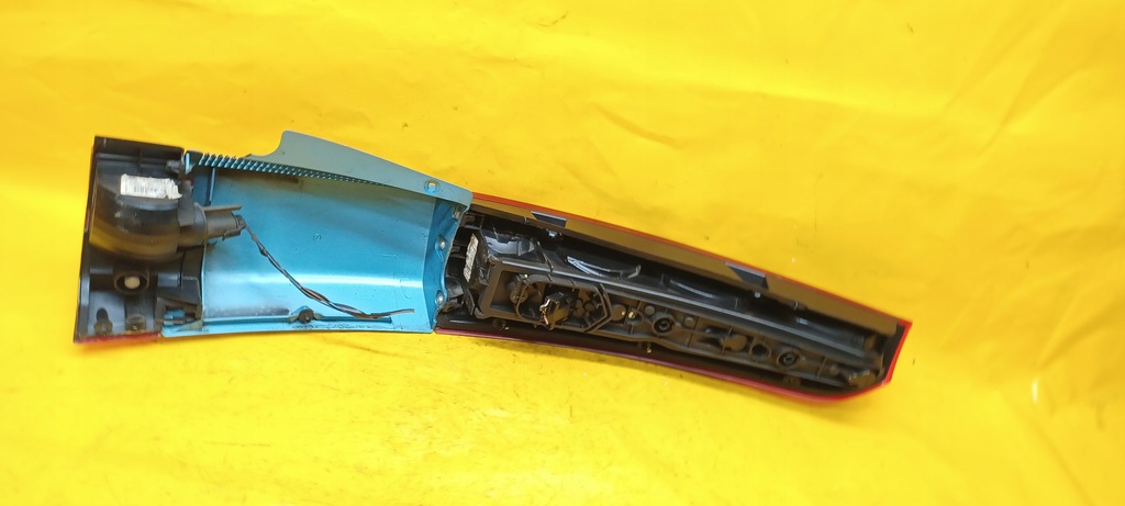 фото №15, Лампа задняя левая meriva a 93294345