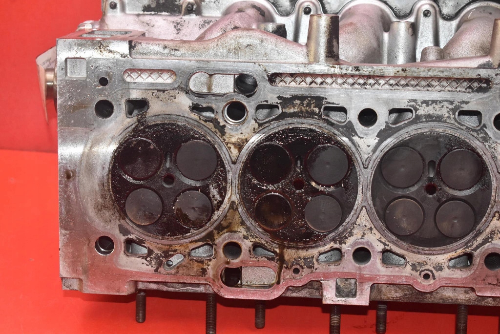 фото №6, Головка двигуна 08692974002 volvo s70 v70 2 ii 2.4 d5 163 km 00-05