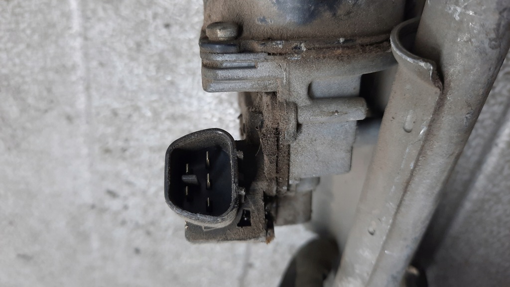 фото №7, Механизм дворник перед toyota avensis 98r