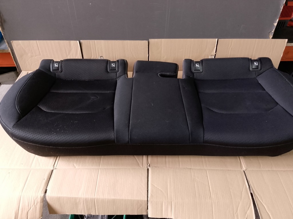 фото №1, Заднє сидіння задня hyundai i30 iii 89150-g4000