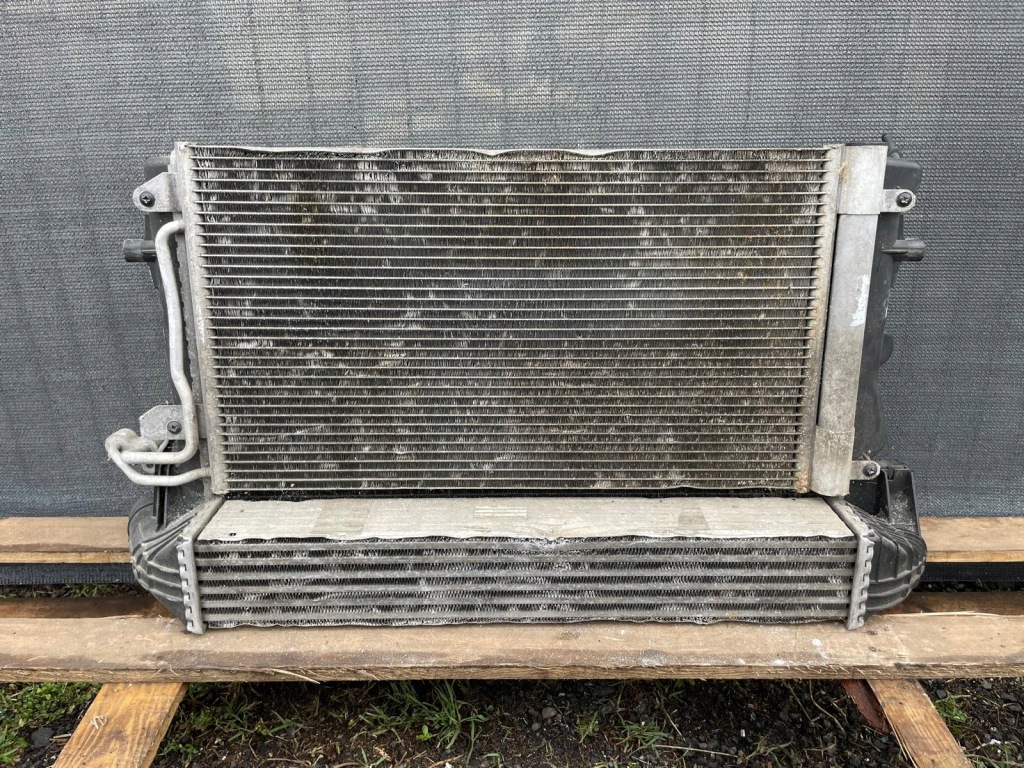 фото №1, Комплект радиатор a1 ibiza polo fabia pń