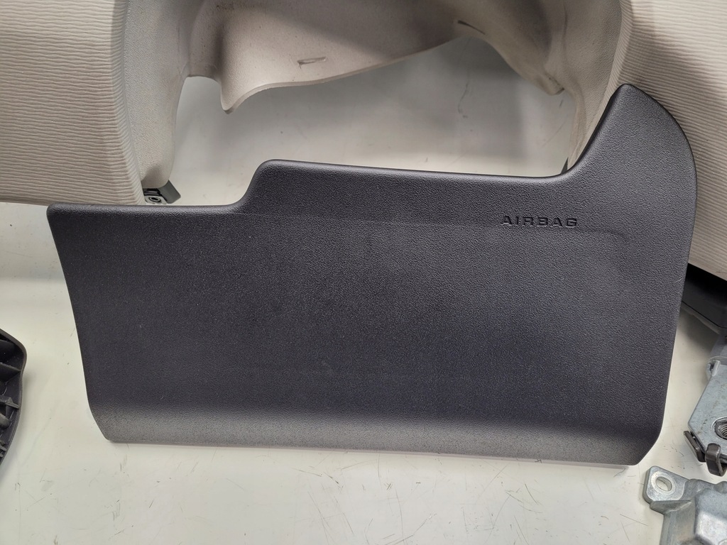 фото №8, Citroen c4 picasso приборная панель консоль подушки безопасности