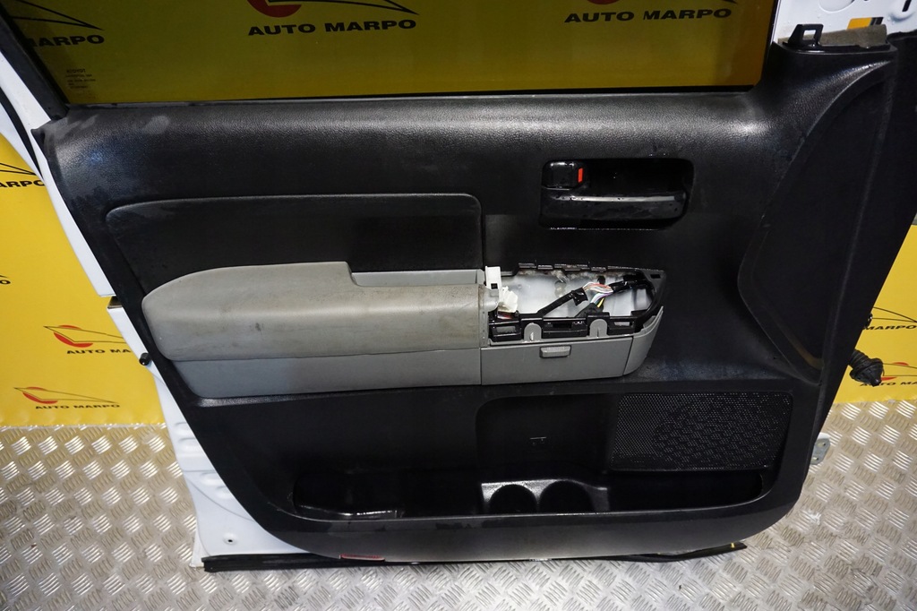 фото №13, Toyota tundra 2007 - 2021 дверь перед левая передние стекло